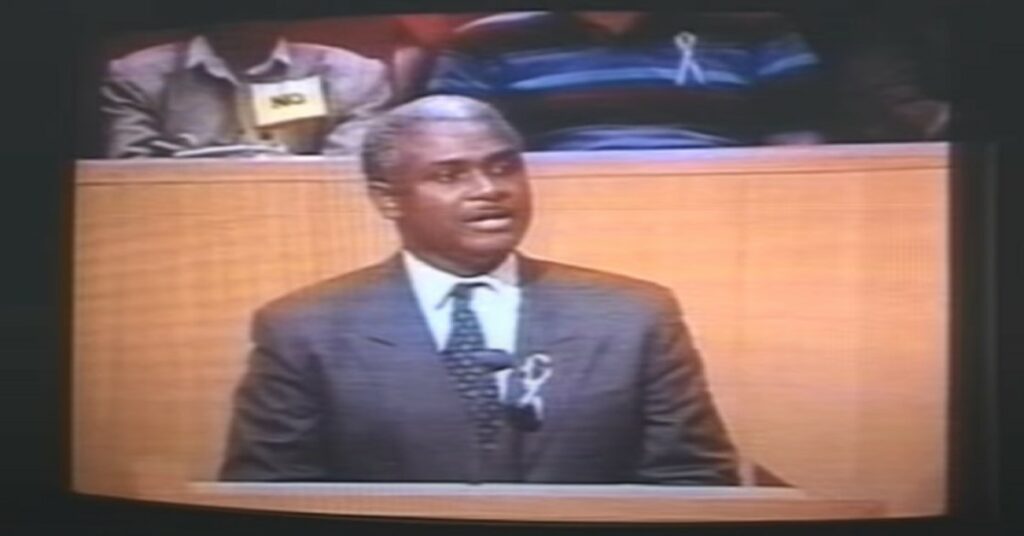Mayor of Charlotte, Harvey Gantt addresses council
